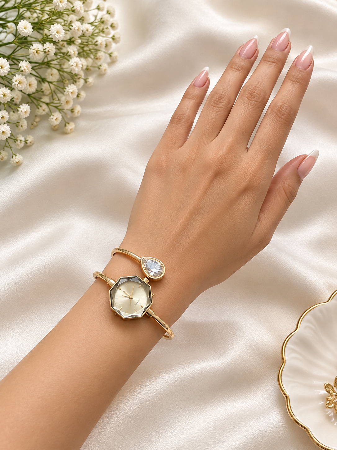 Kada watch